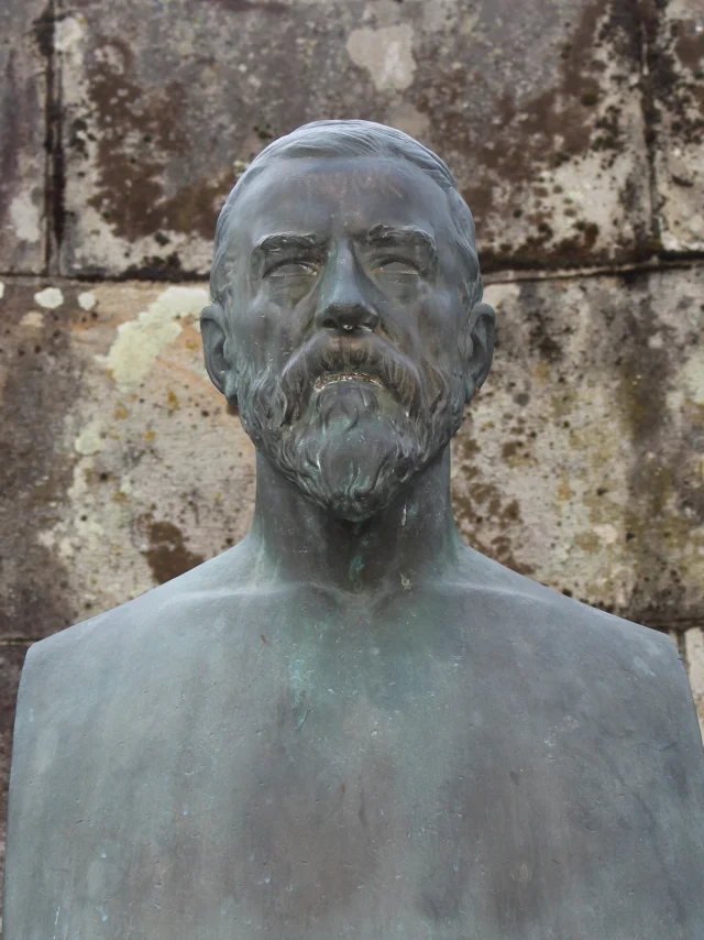 Émile Duclaux bust - Aurillac